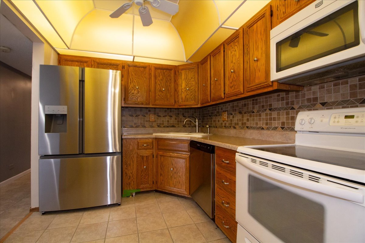 1424 Woodbridge Road #2C, Joliet, IL 60436