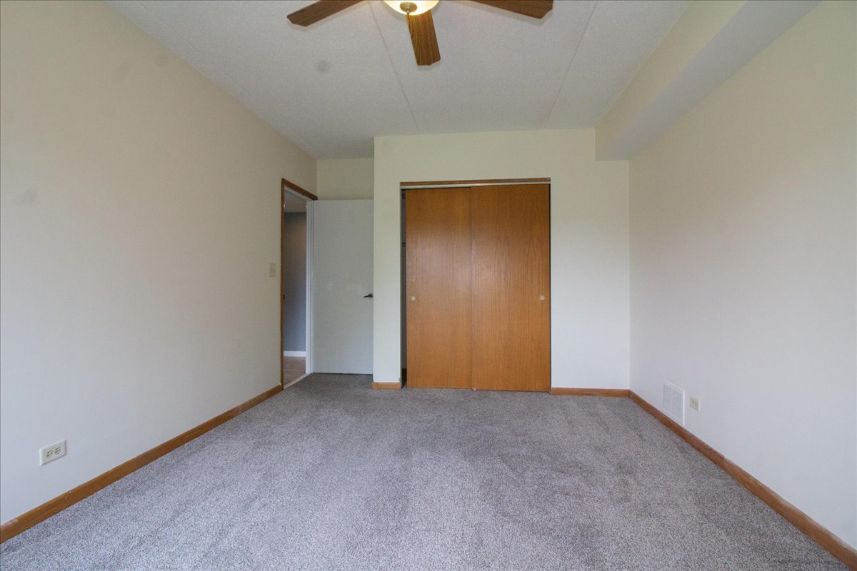 1424 Woodbridge Road #2C, Joliet, IL 60436