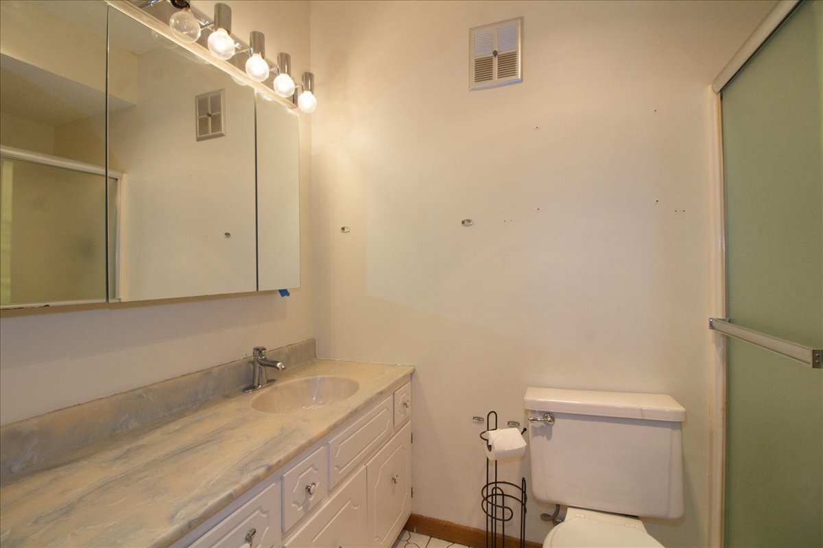 1424 Woodbridge Road #2C, Joliet, IL 60436
