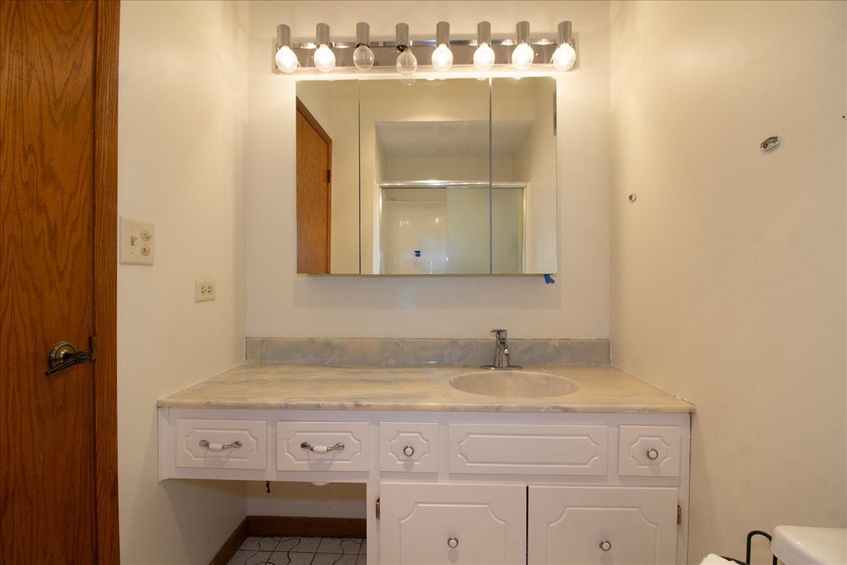 1424 Woodbridge Road #2C, Joliet, IL 60436