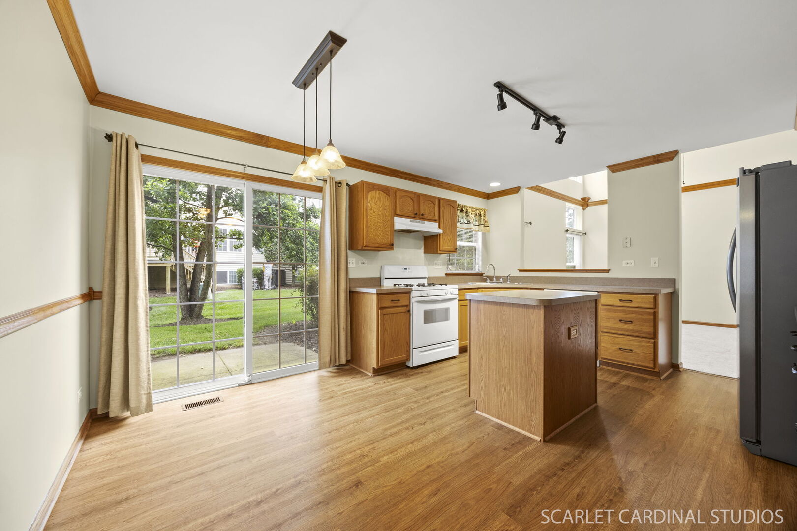 2242 Foxmoor Lane #2242, Aurora, IL 60502