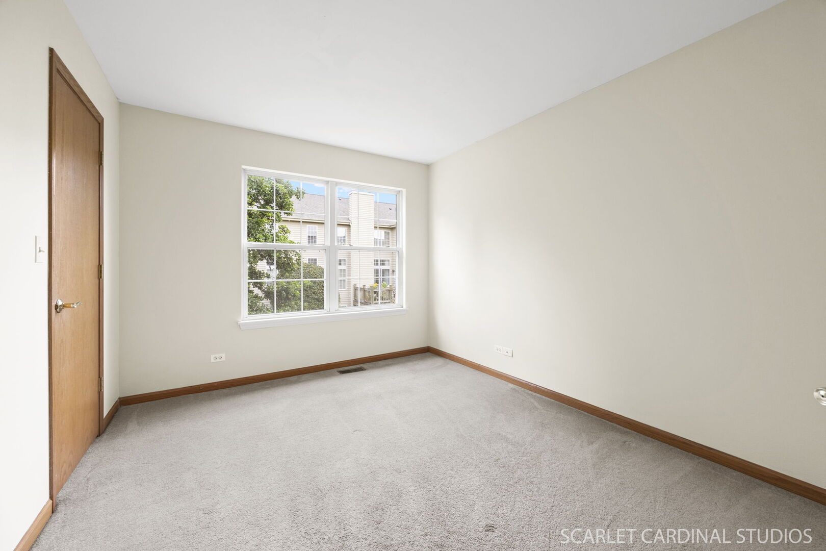2242 Foxmoor Lane #2242, Aurora, IL 60502
