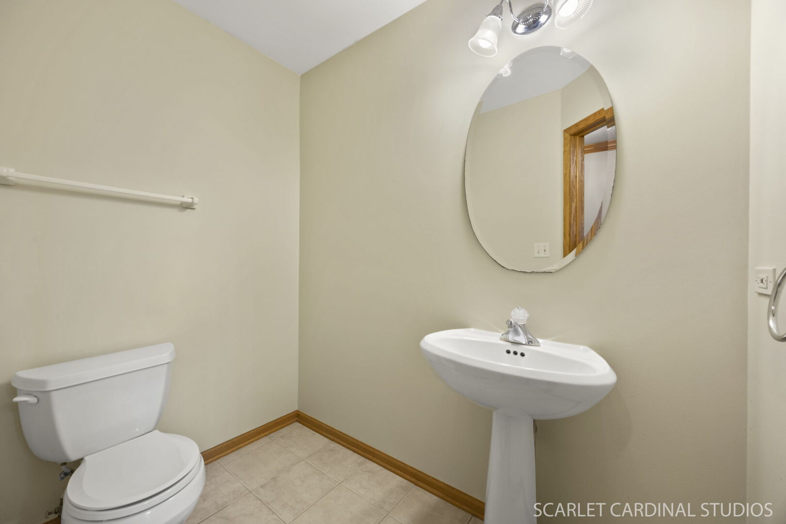 2242 Foxmoor Lane #2242, Aurora, IL 60502