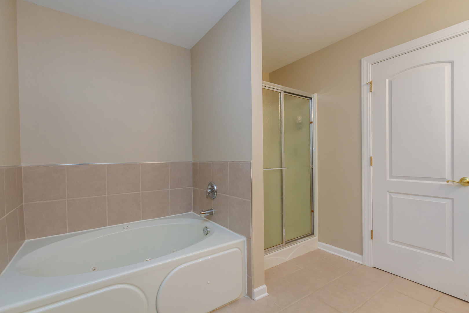 2746 Acorn Court #2746, West Dundee, IL 60118