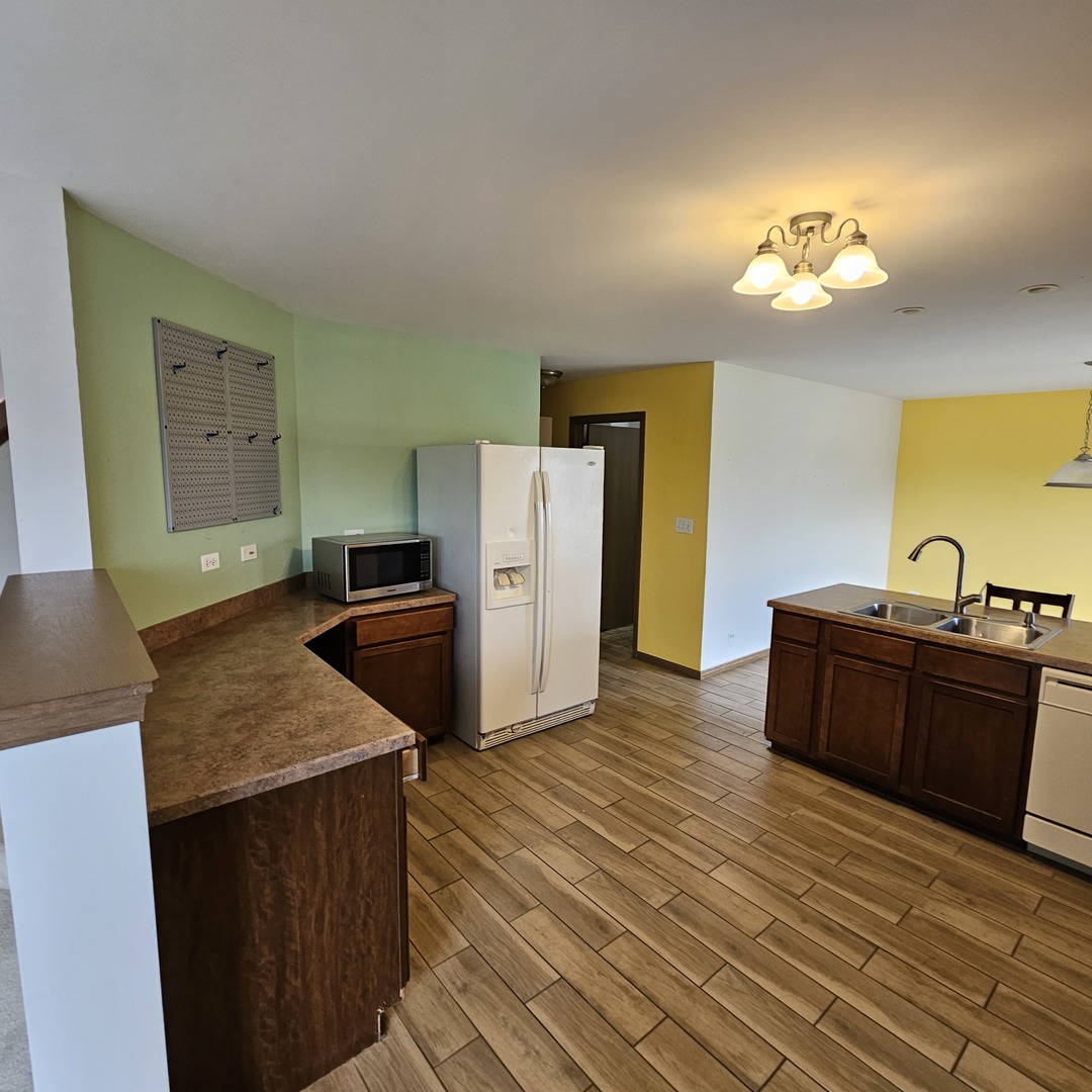 1451 Pondview Drive, Belvidere, IL 61008