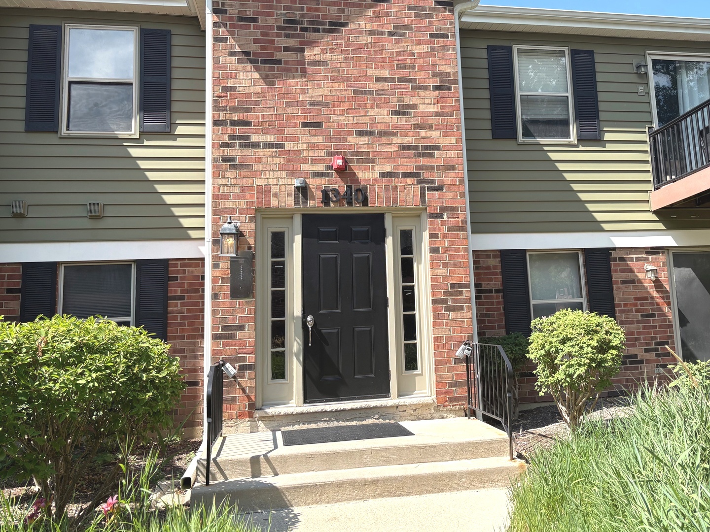 1340 Mc Dowell Road #104, Naperville, IL 60563