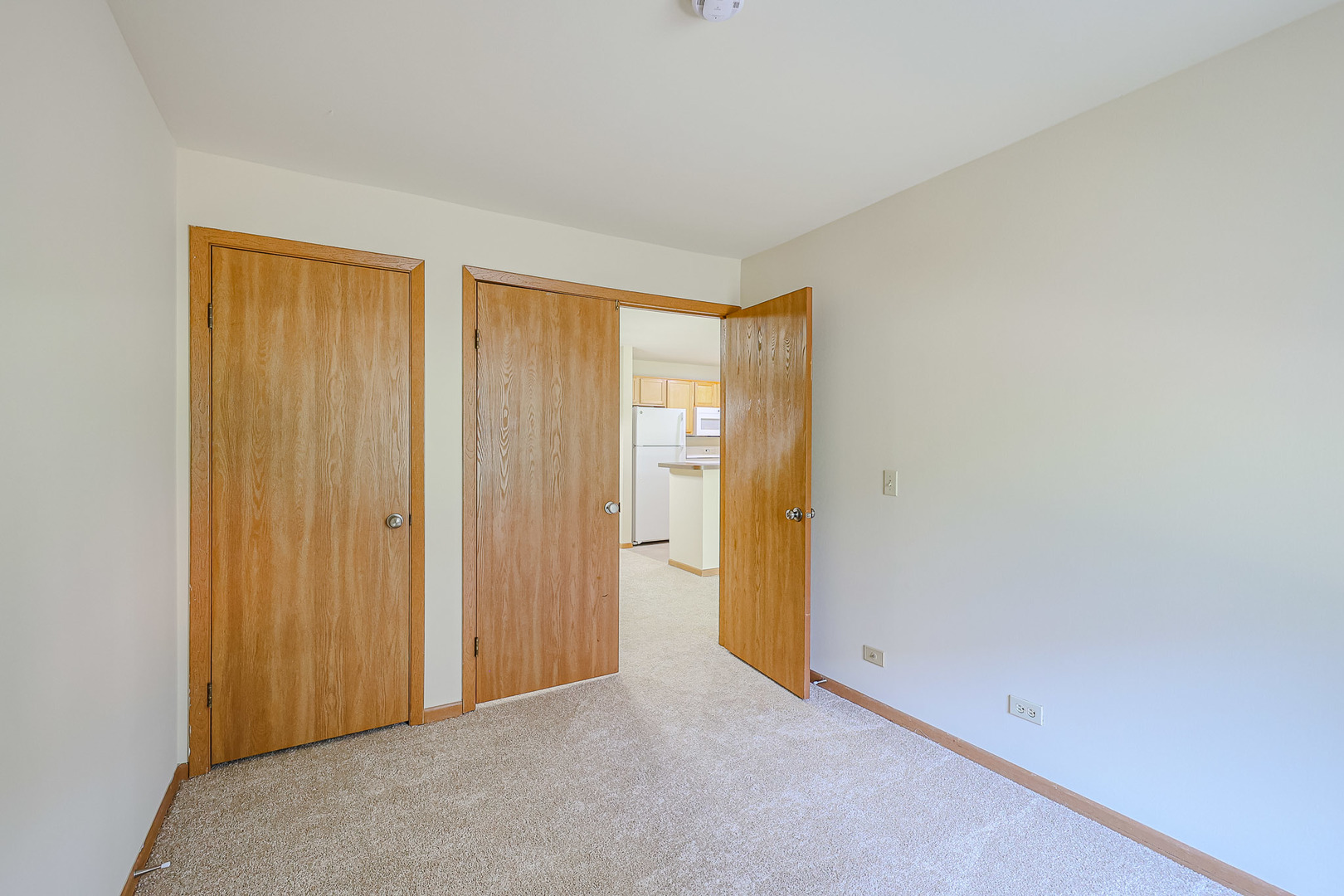 1340 Mc Dowell Road #104, Naperville, IL 60563