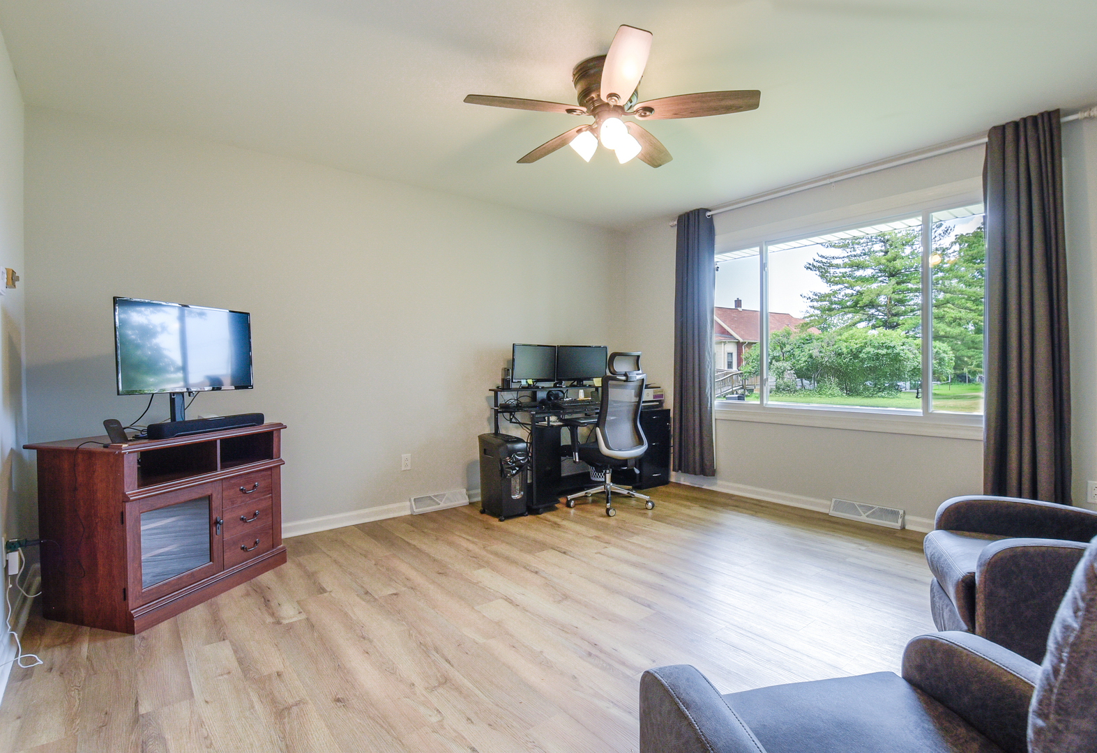 1021 Otis Avenue, Rockdale, IL 60436