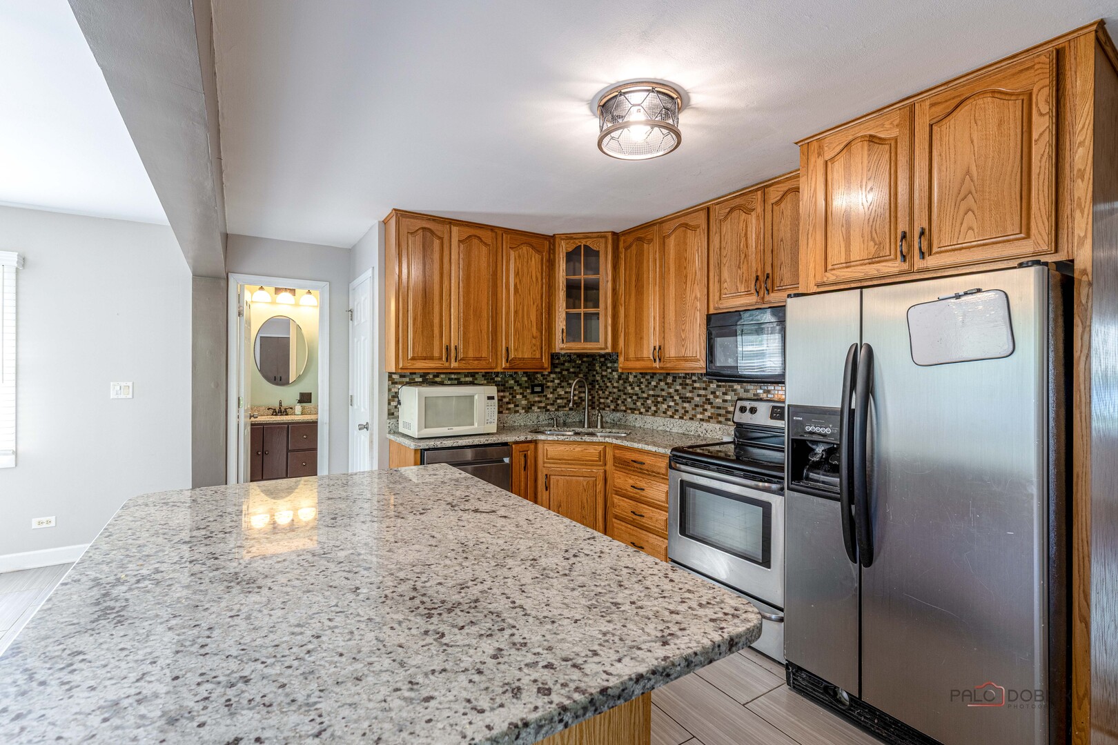 697 Hickory Drive, Buffalo Grove, IL 60089