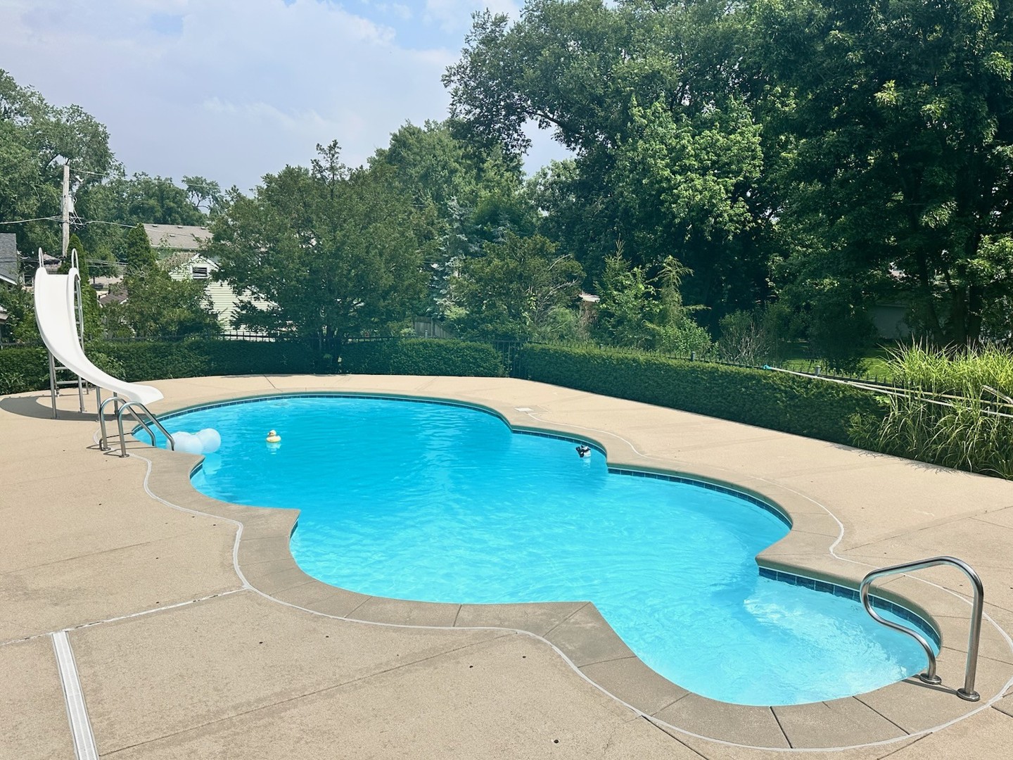 9S631 William Drive, Burr Ridge, IL 60527