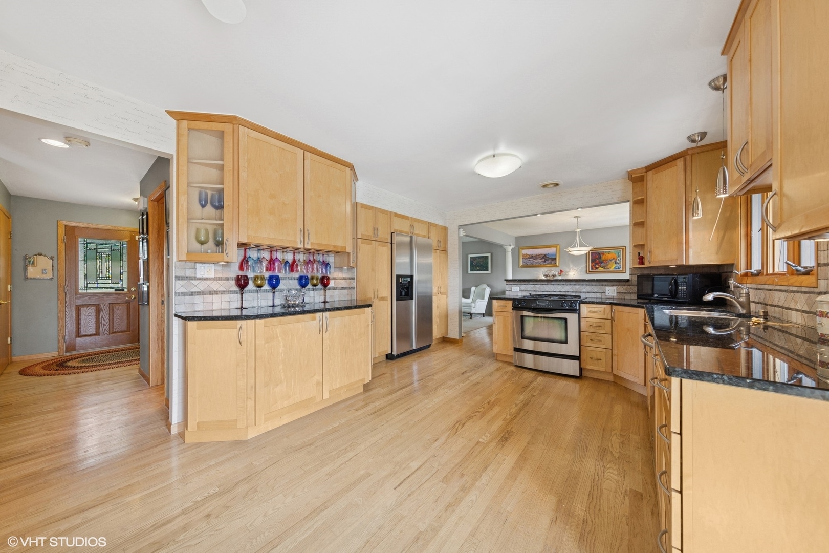 9S631 William Drive, Burr Ridge, IL 60527