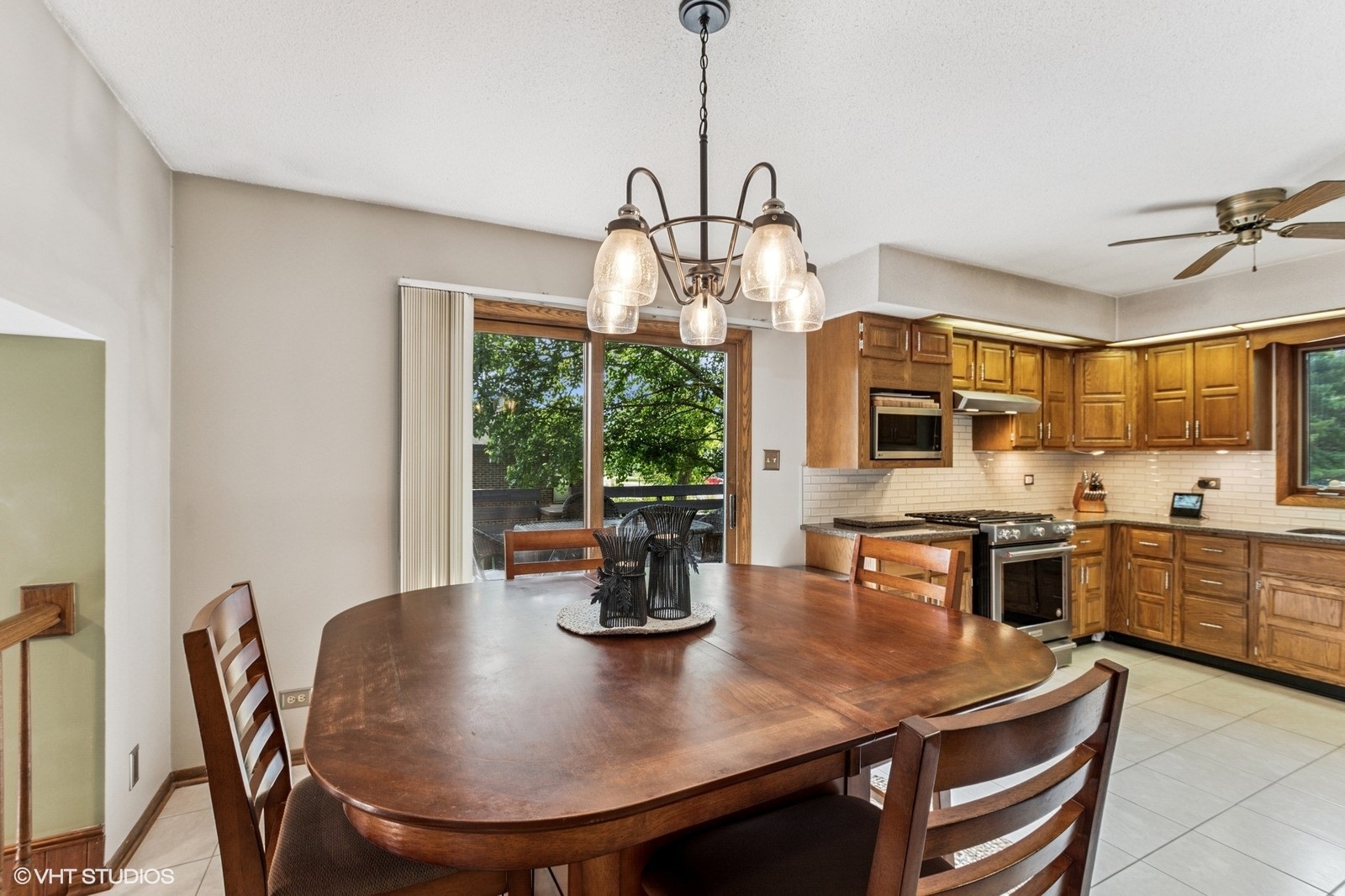 8307 Tudor Circle, Willow Springs, IL 60480