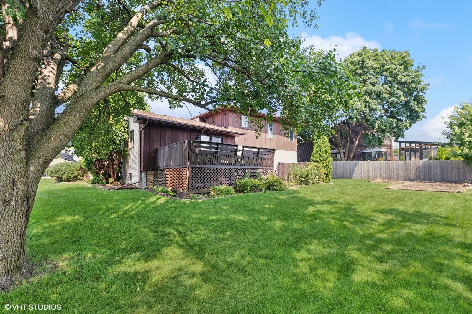 8307 Tudor Circle, Willow Springs, IL 60480