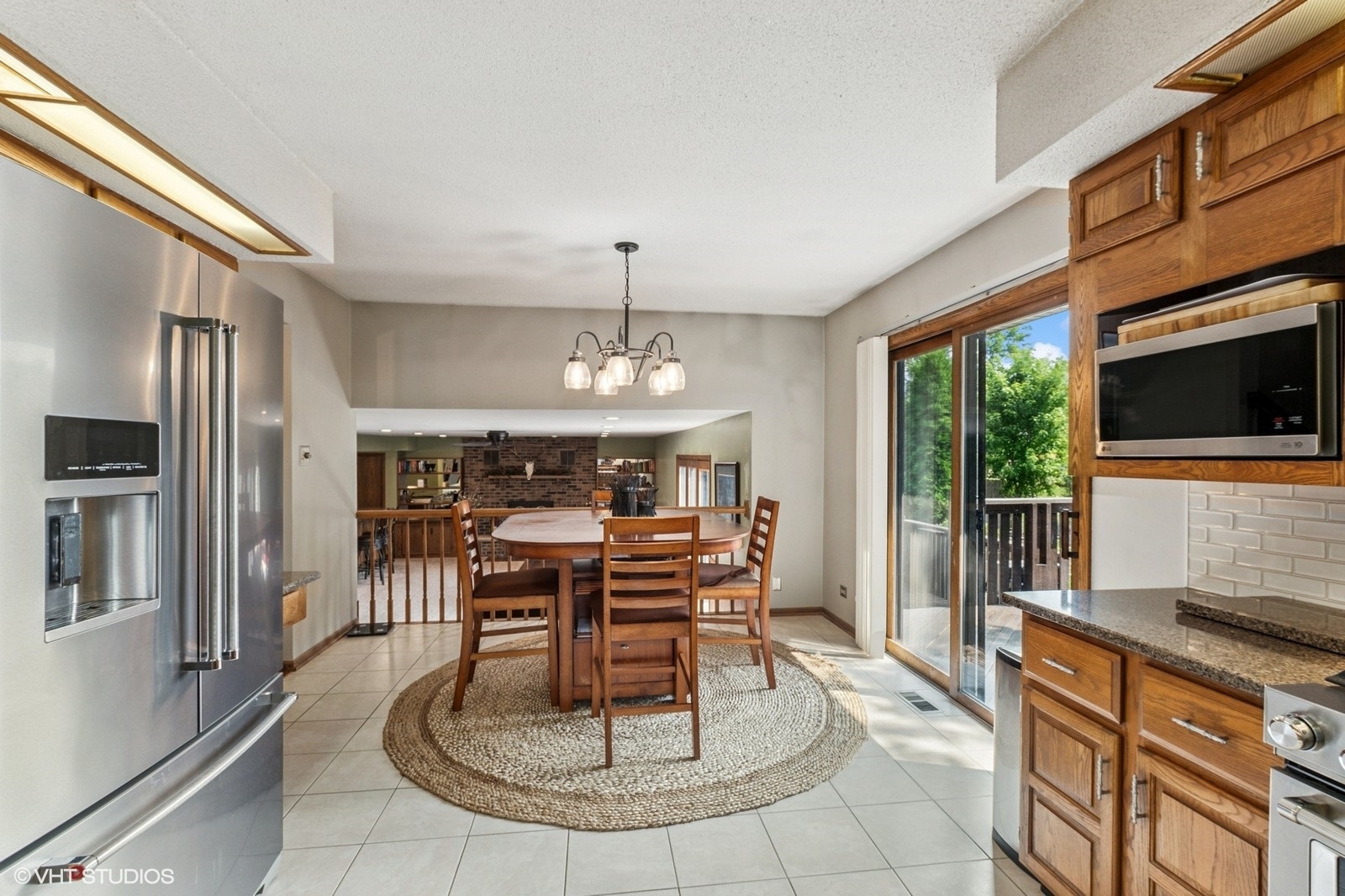 8307 Tudor Circle, Willow Springs, IL 60480