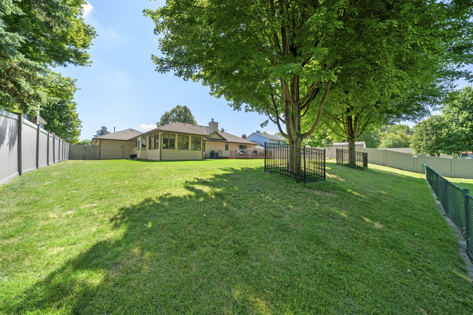 541 Donald Street, Hinckley, IL 60520