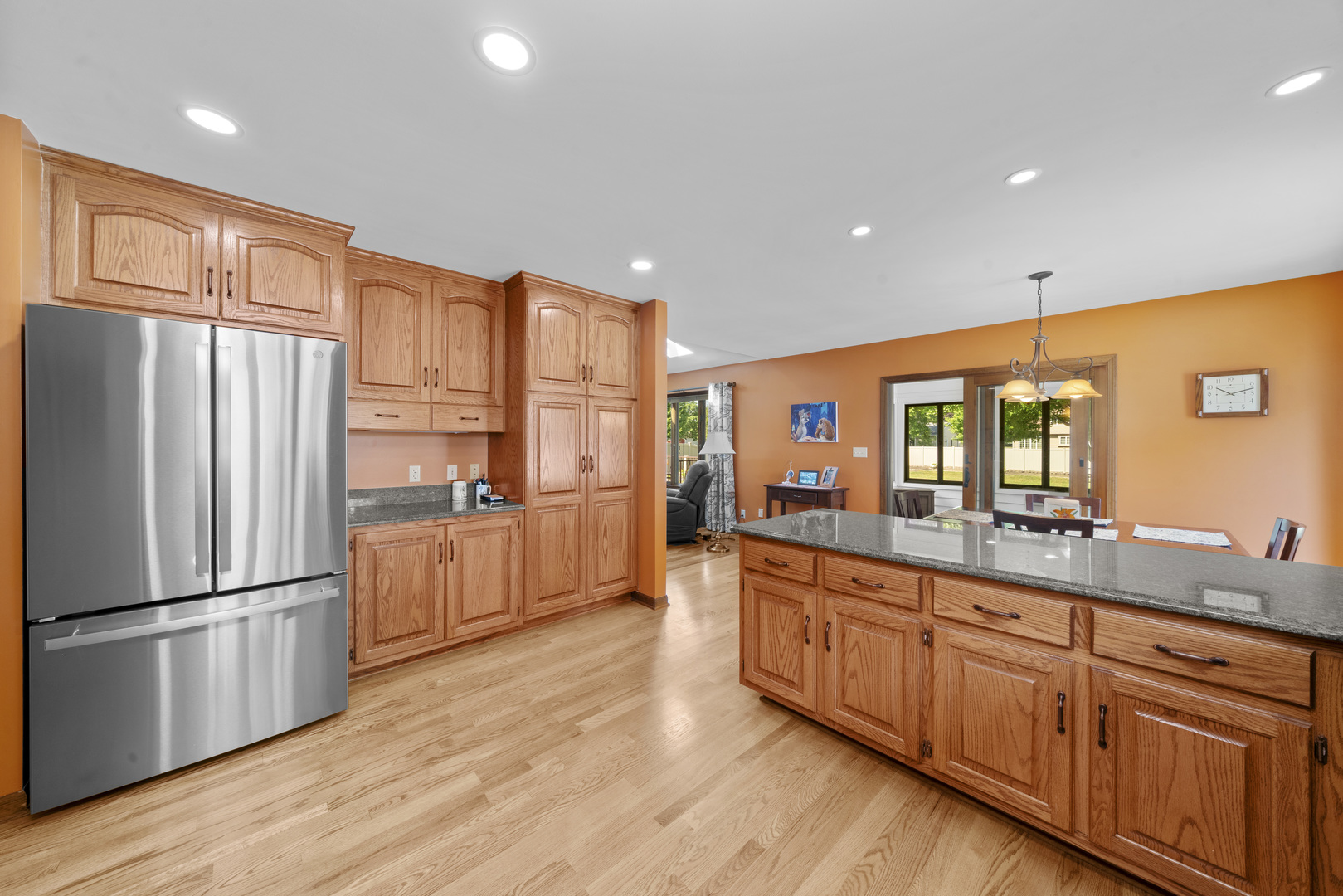 541 Donald Street, Hinckley, IL 60520