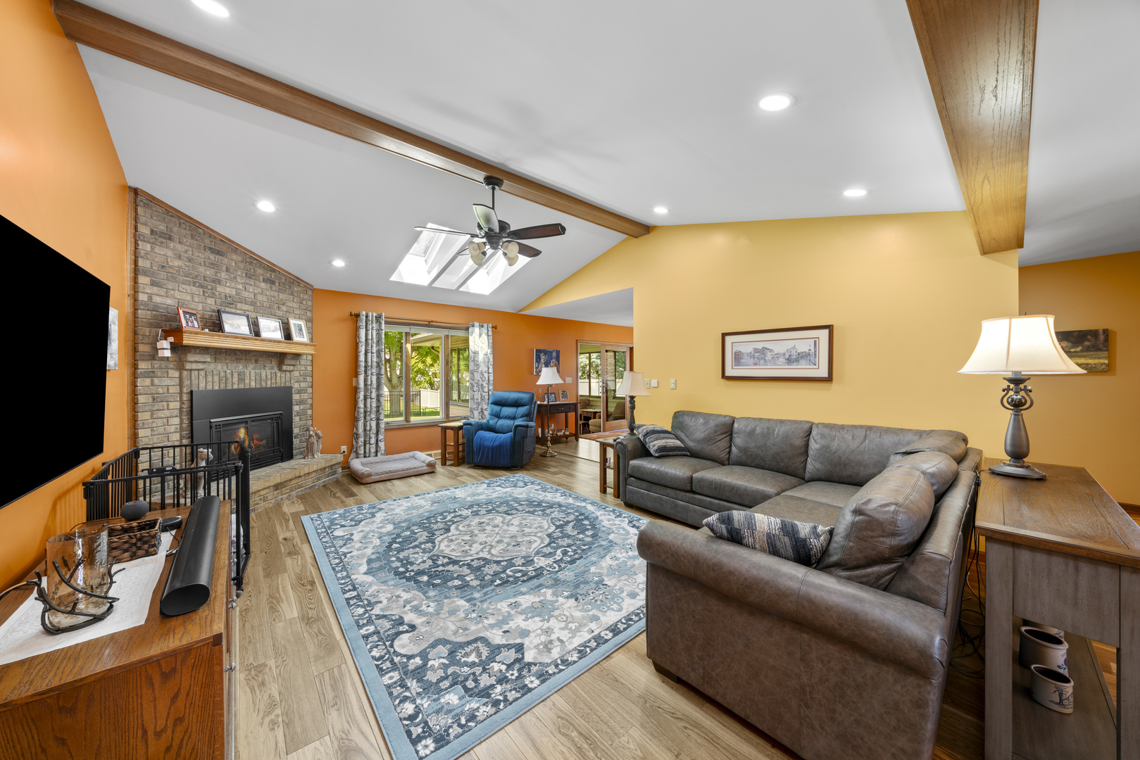 541 Donald Street, Hinckley, IL 60520