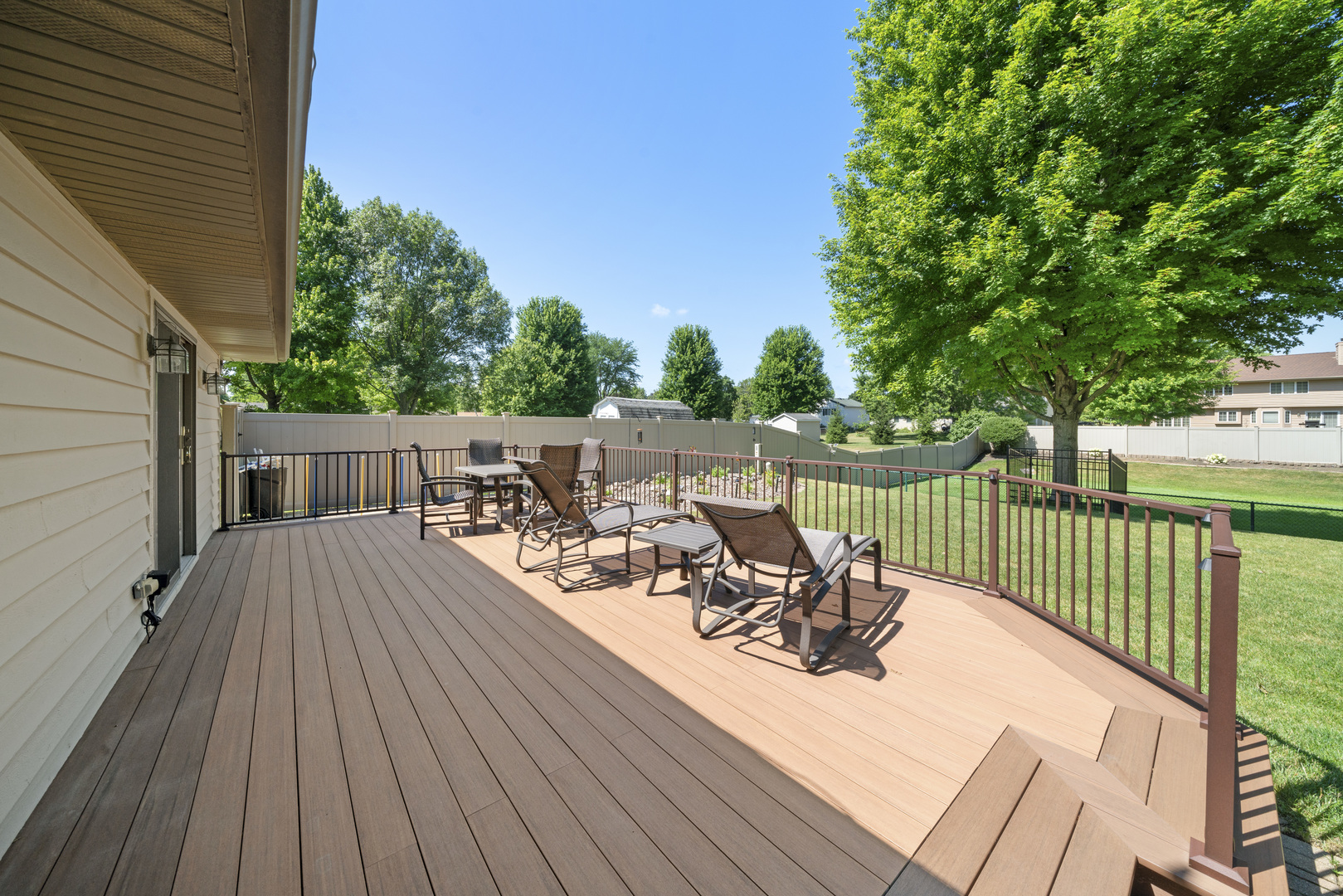 541 Donald Street, Hinckley, IL 60520