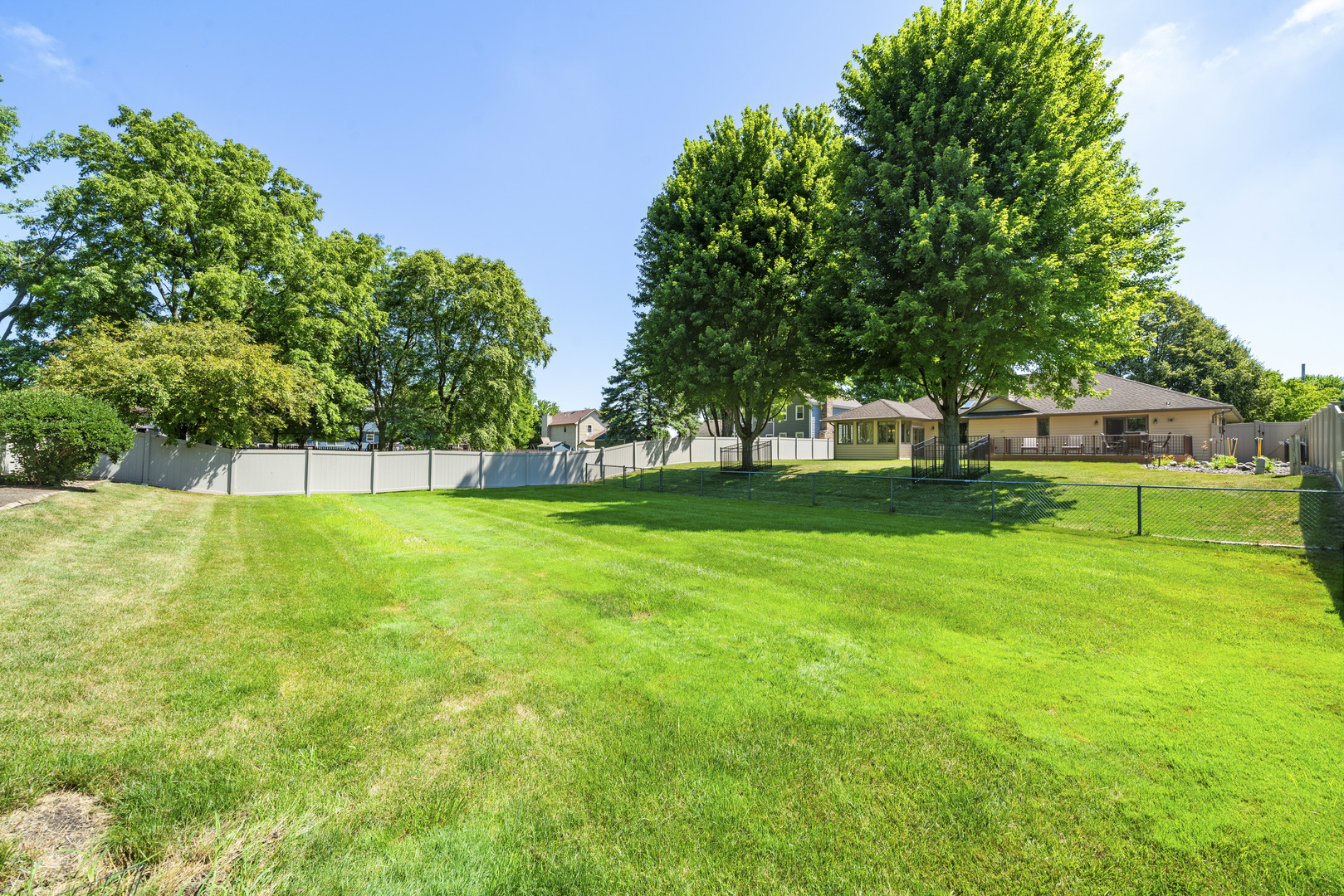 541 Donald Street, Hinckley, IL 60520