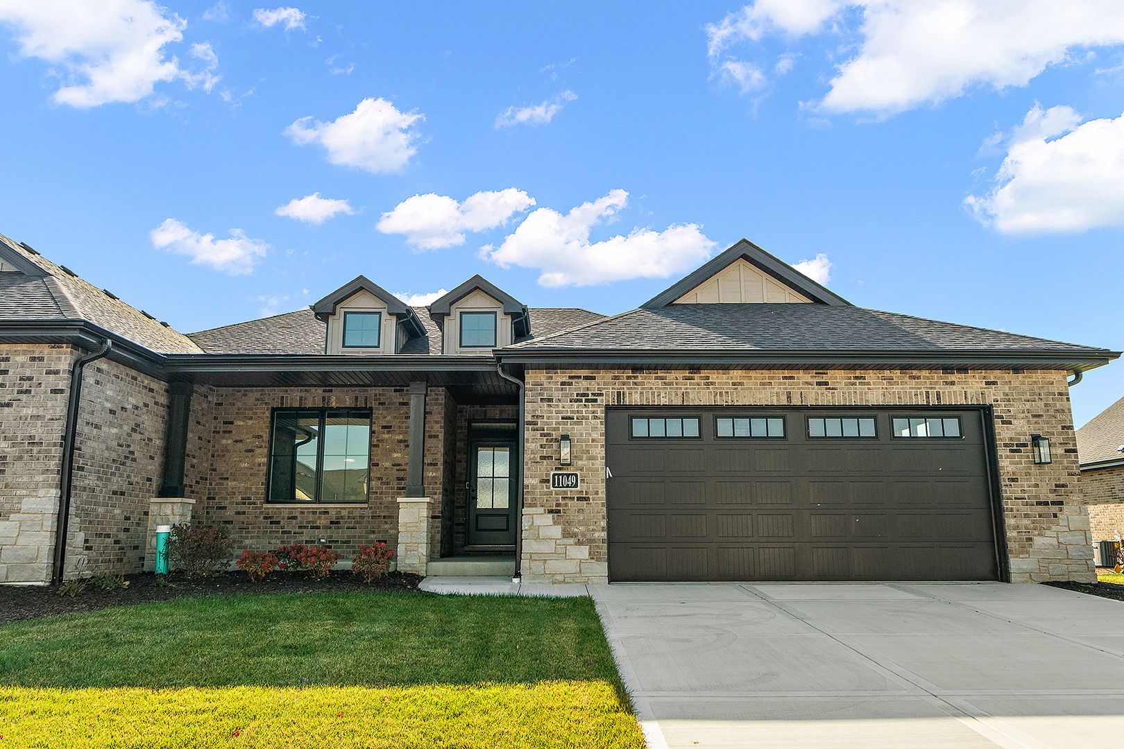 11049 Lizmore Lane #40B, Orland Park, IL 60467