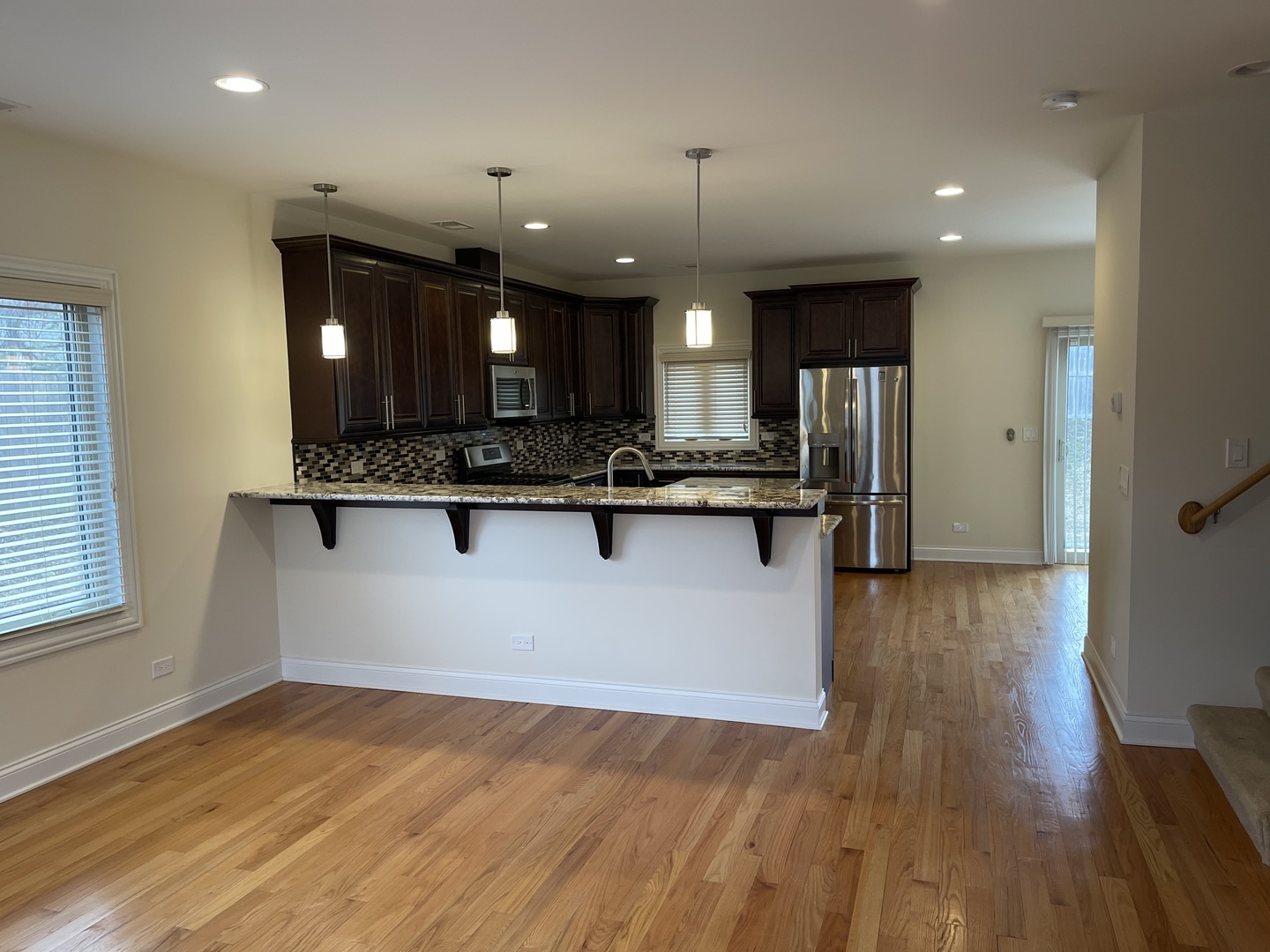 910 East Street, Lemont, IL 60439