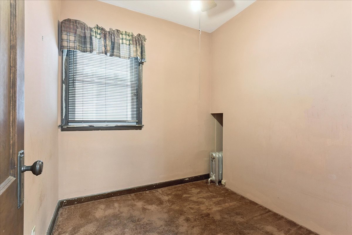 3745 W 59th Place, Chicago, IL 60629