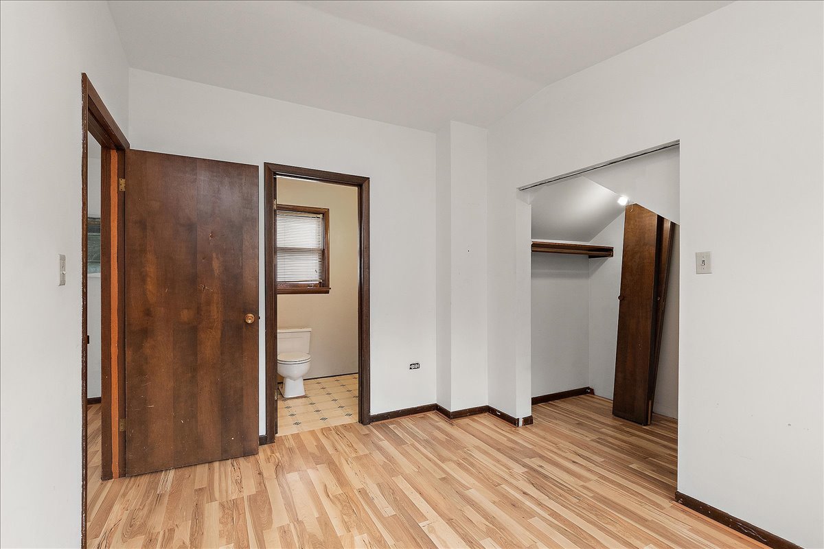 3745 W 59th Place, Chicago, IL 60629