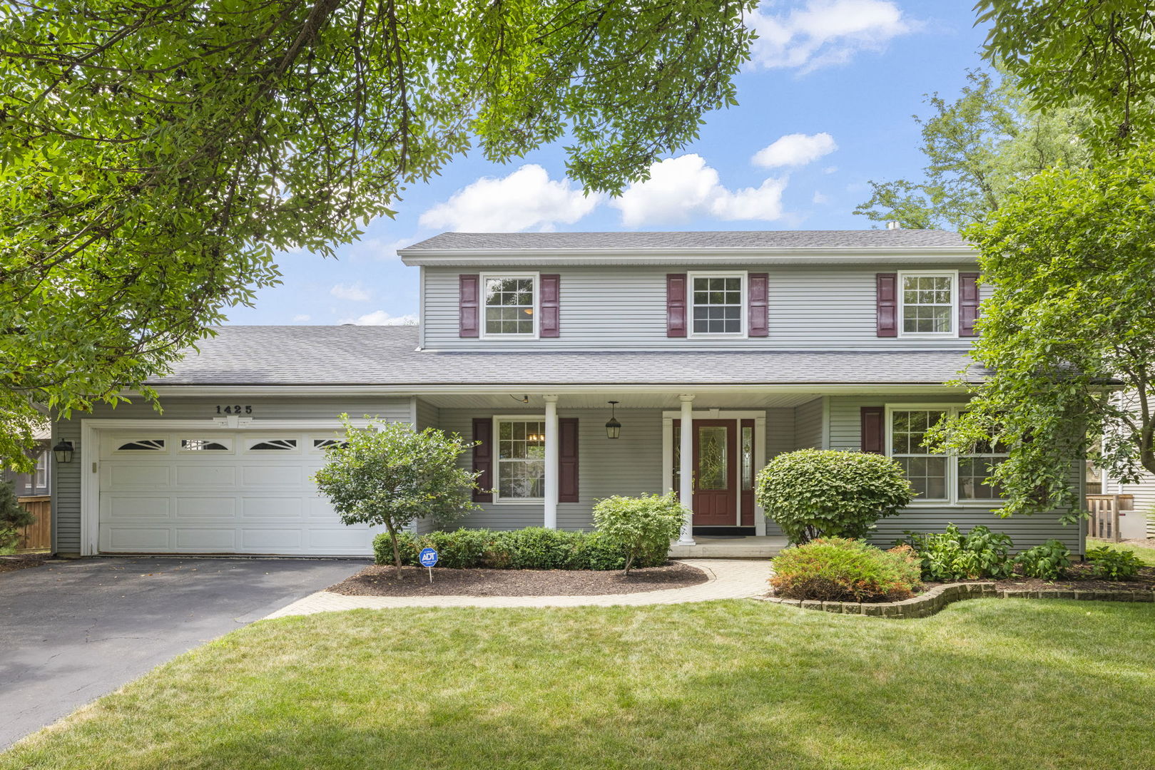 1425 Brush Hill Circle, Naperville, IL 60540
