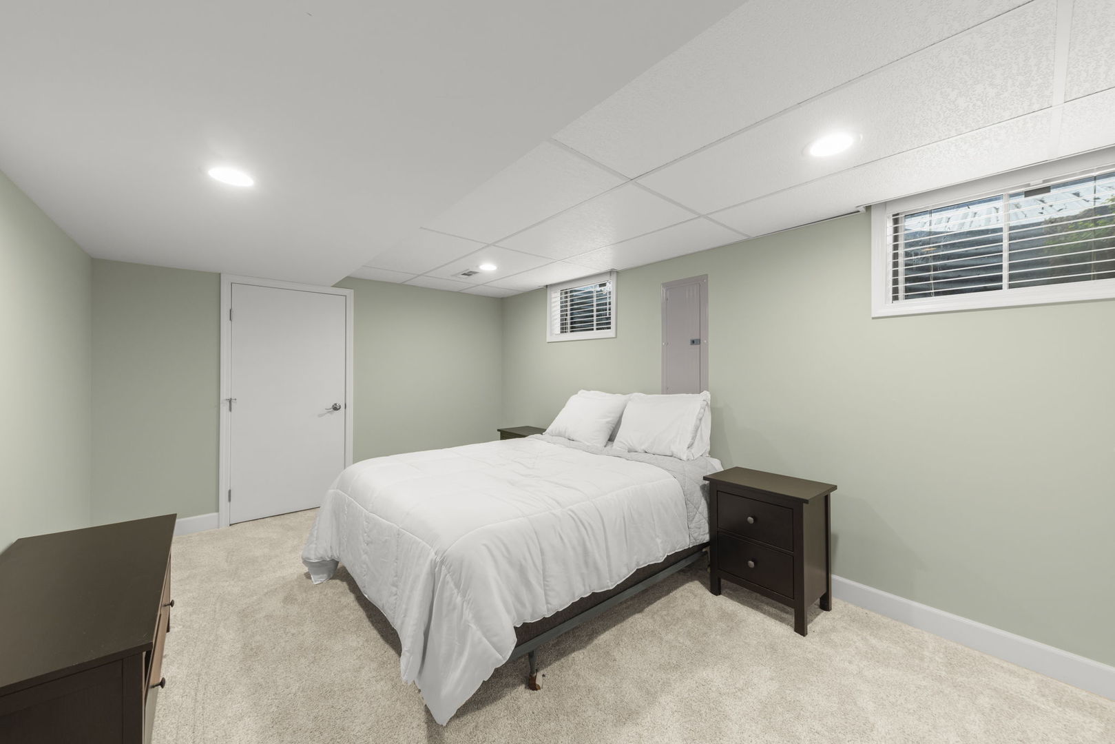1425 Brush Hill Circle, Naperville, IL 60540