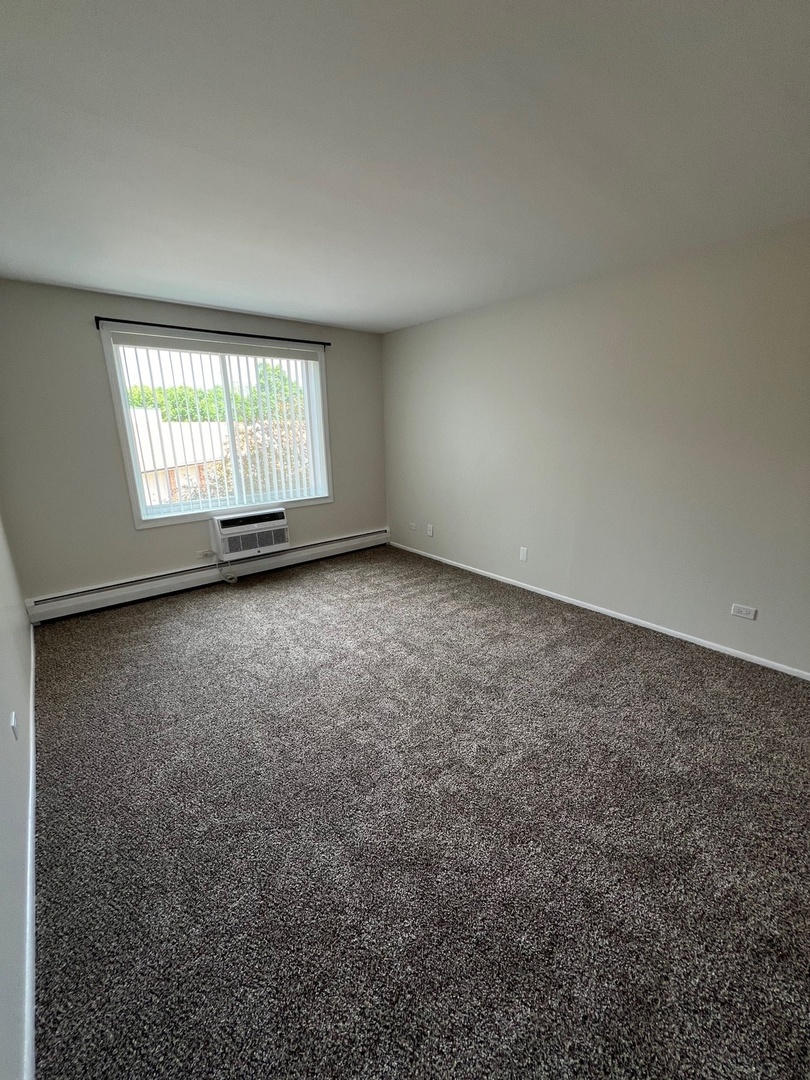 1106 S New Wilke Road #209, Arlington Heights, IL 60005