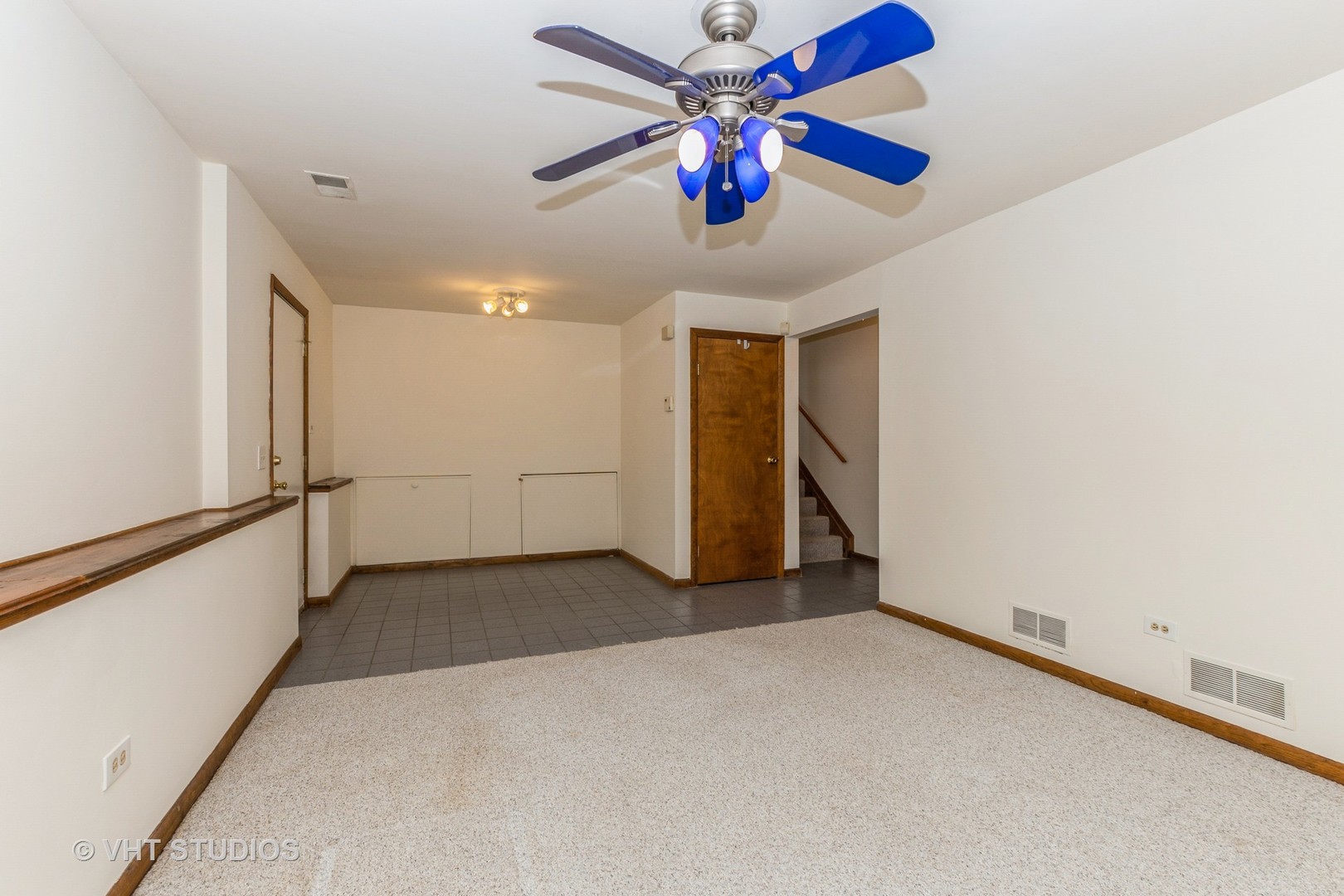 218 Poston Road, Willow Springs, IL 60480