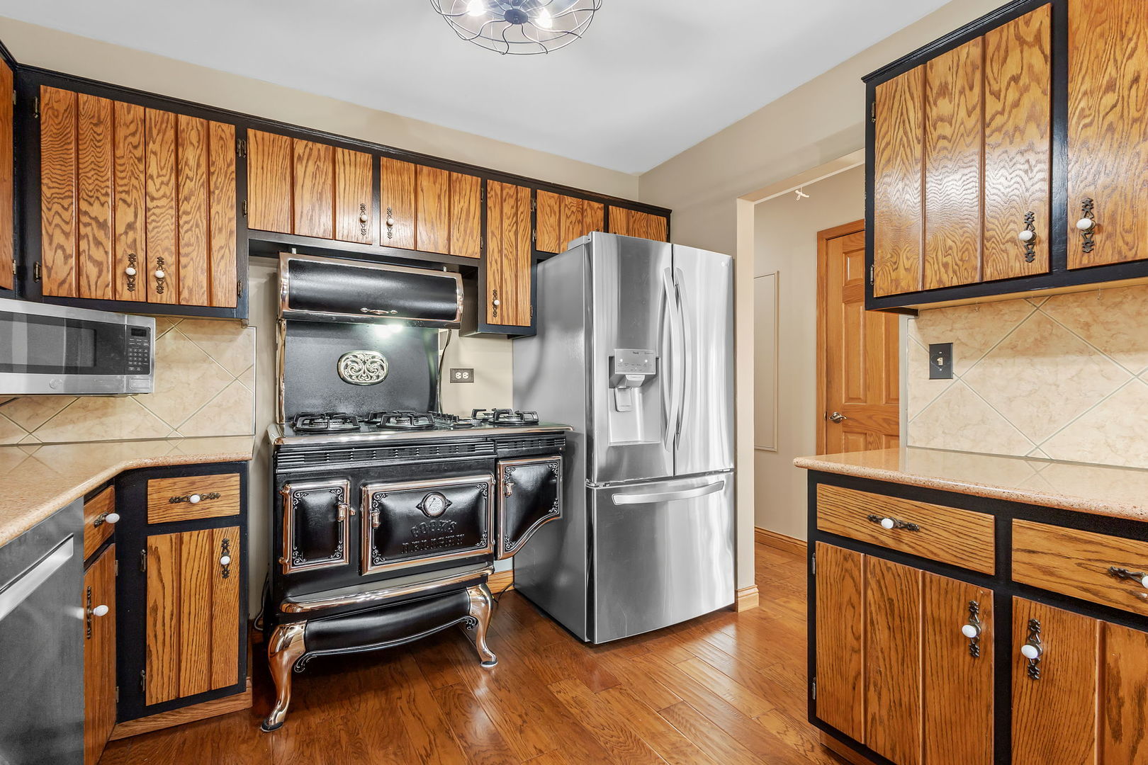 16052 Debra Drive, Oak Forest, IL 60452