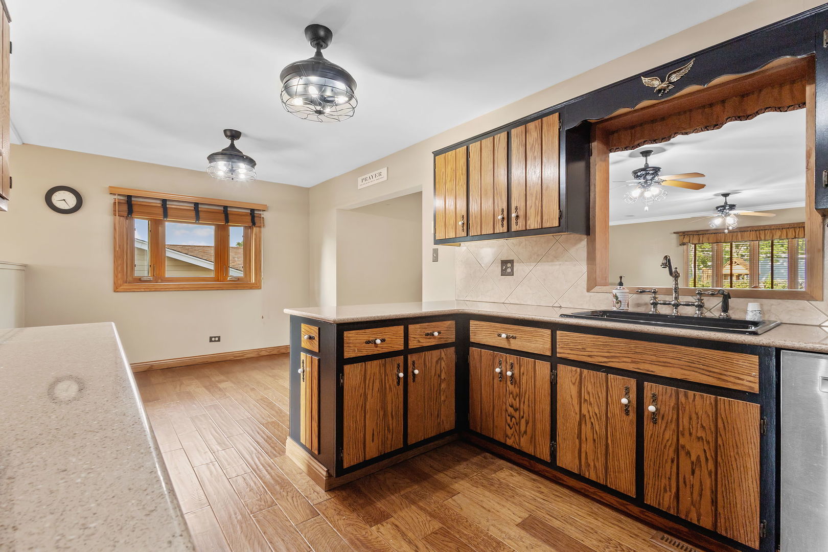 16052 Debra Drive, Oak Forest, IL 60452