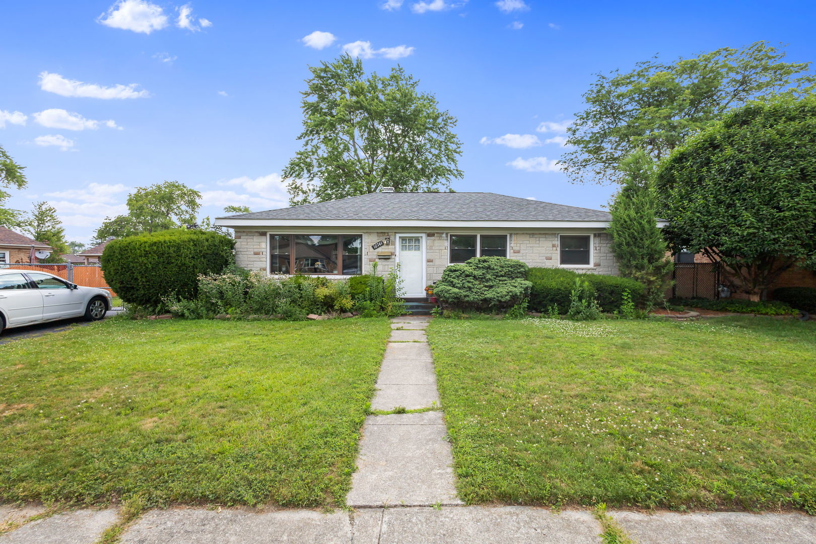 10741 Mason Avenue, Chicago Ridge, IL 60415