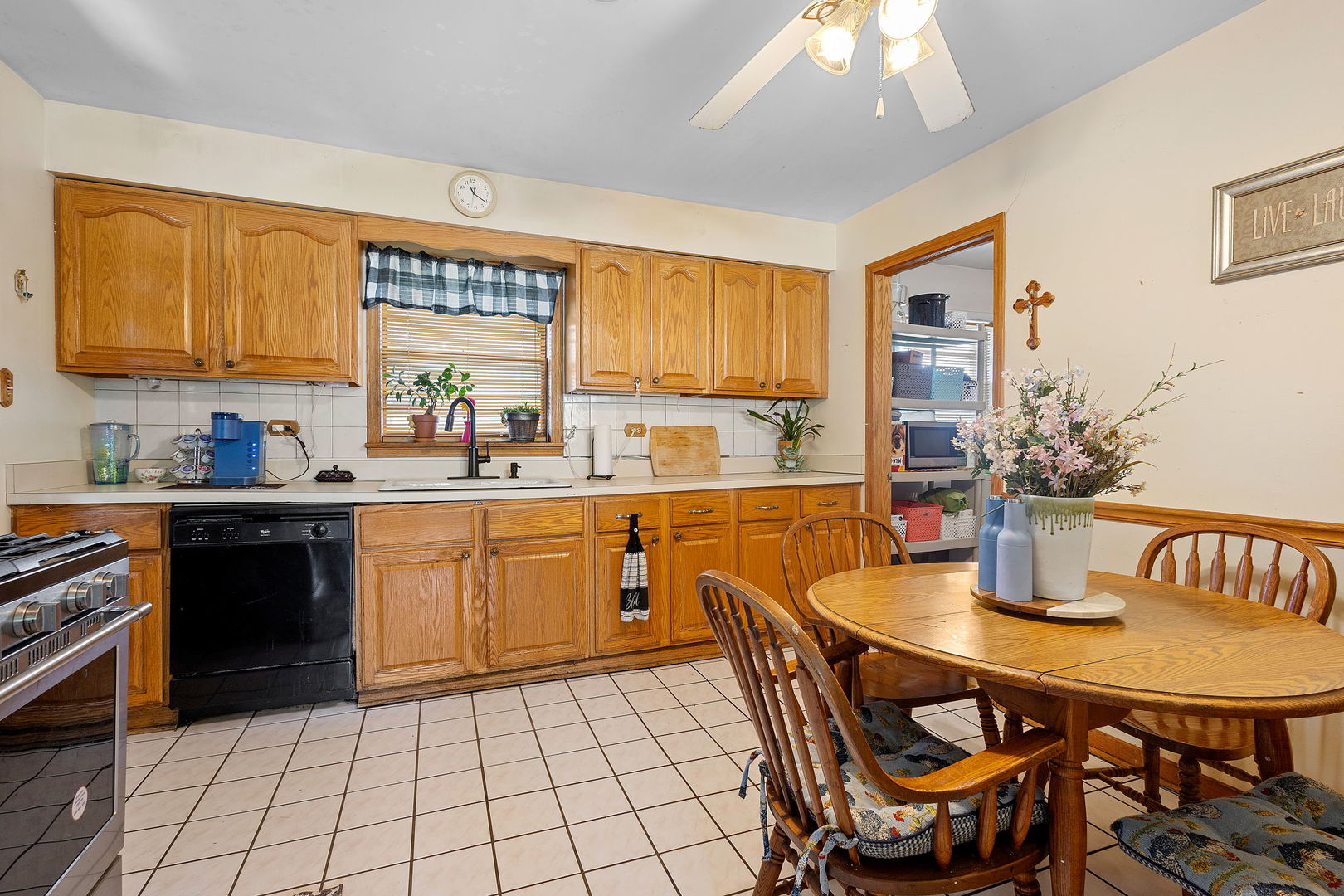 10741 Mason Avenue, Chicago Ridge, IL 60415