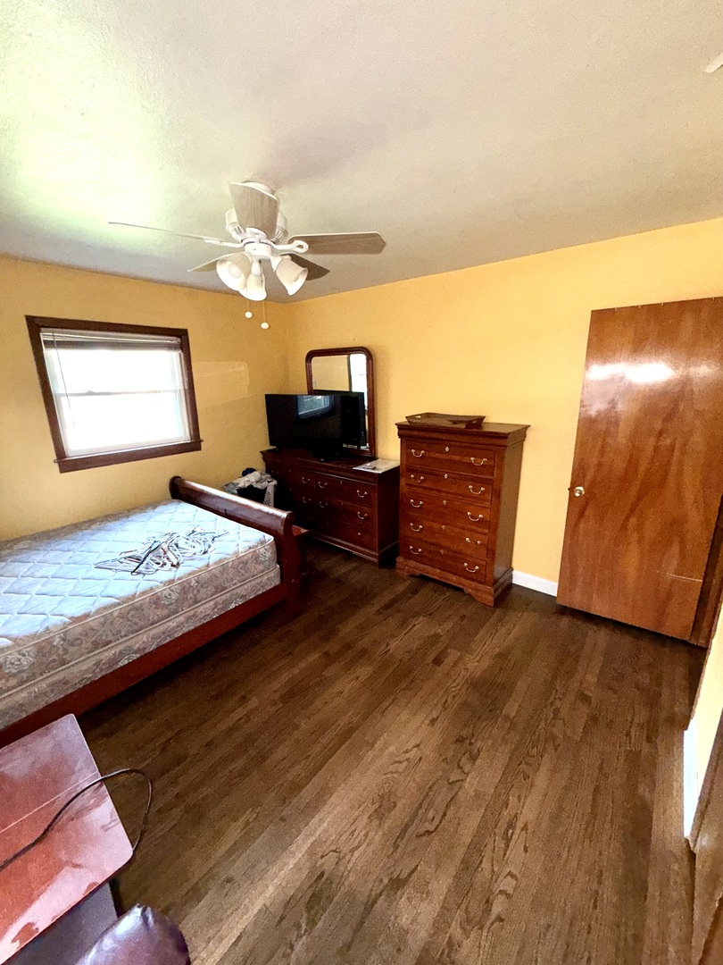 10741 Mason Avenue, Chicago Ridge, IL 60415