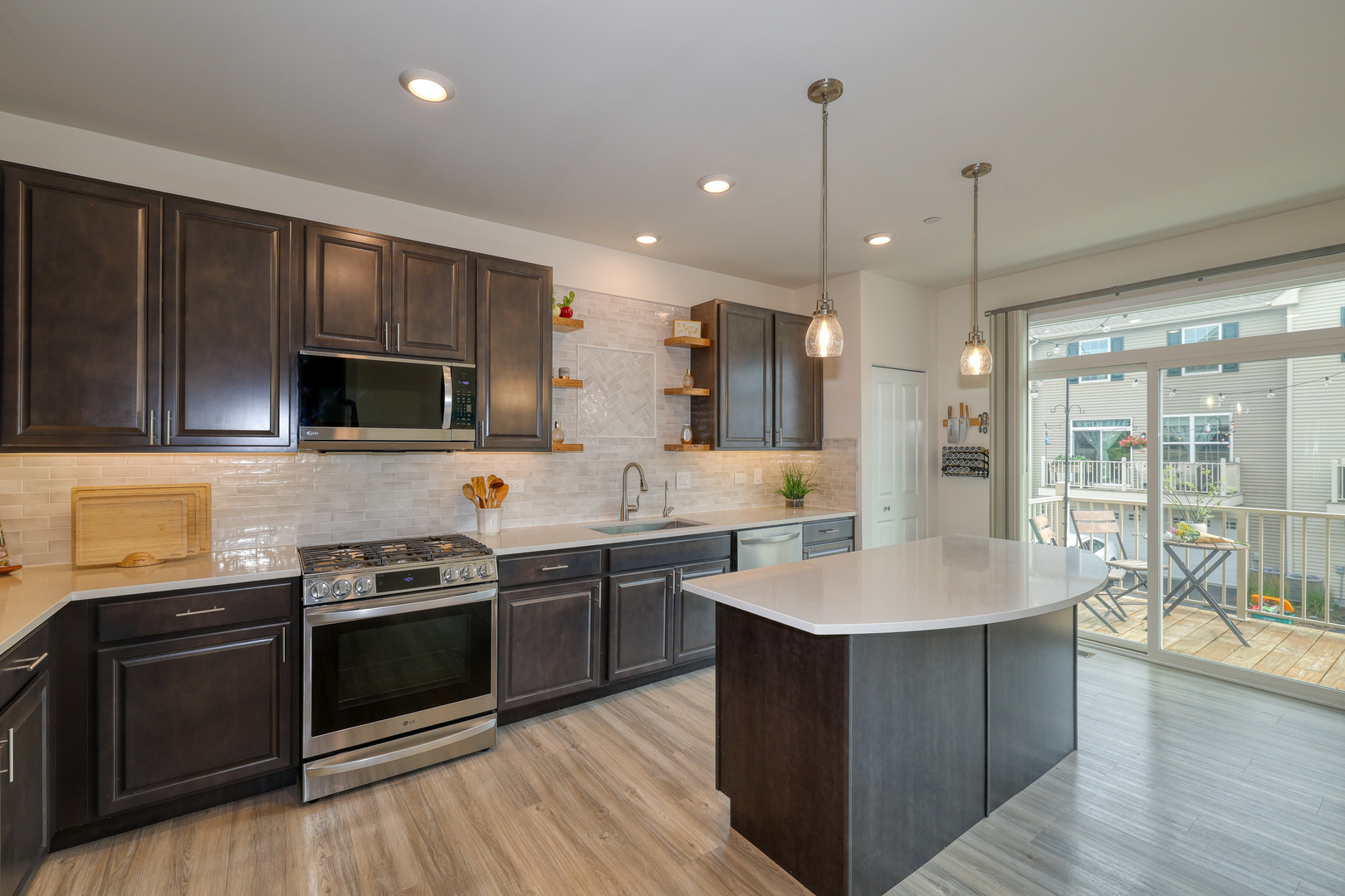 1675 Sager Way, Batavia, IL 60510