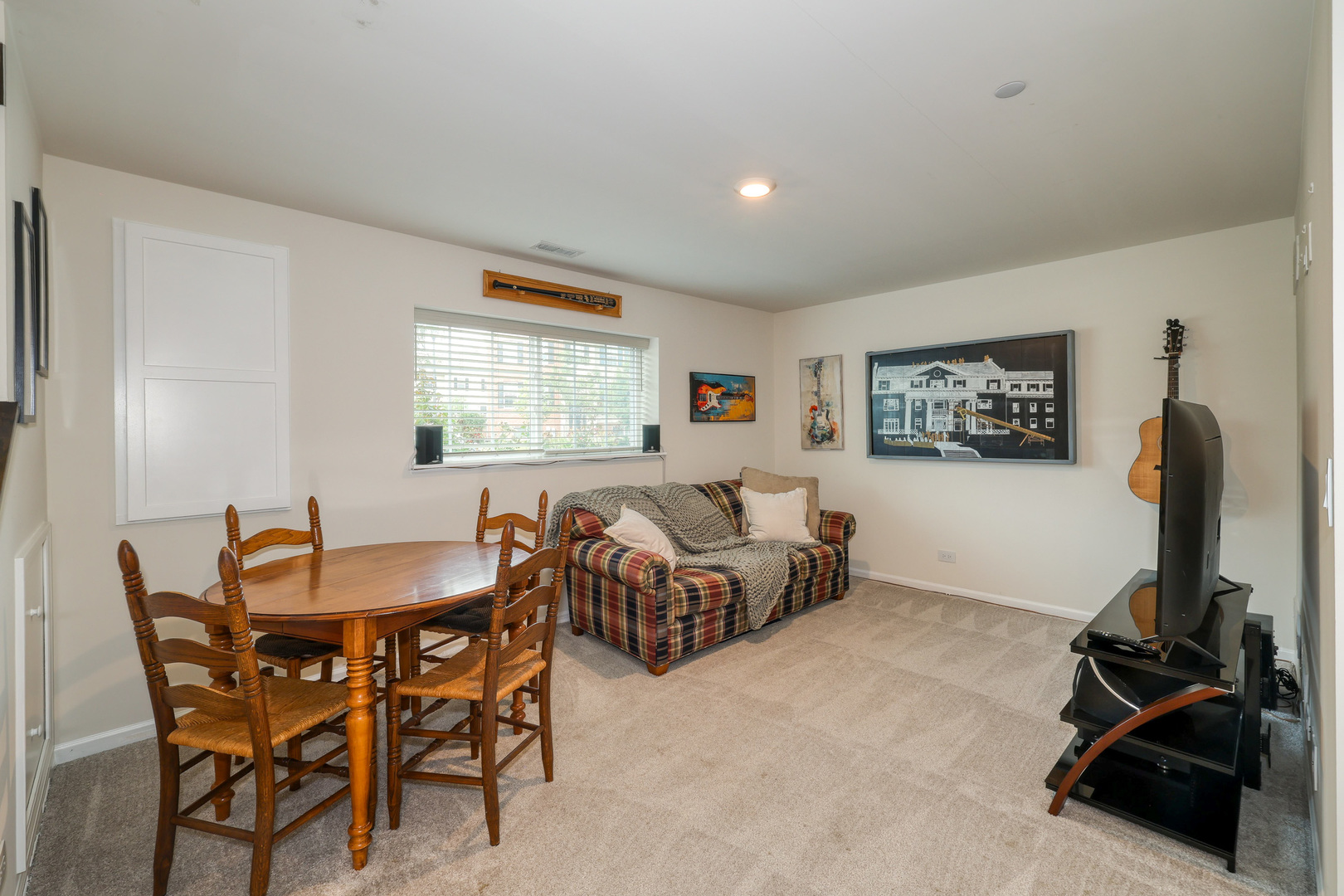 1675 Sager Way, Batavia, IL 60510