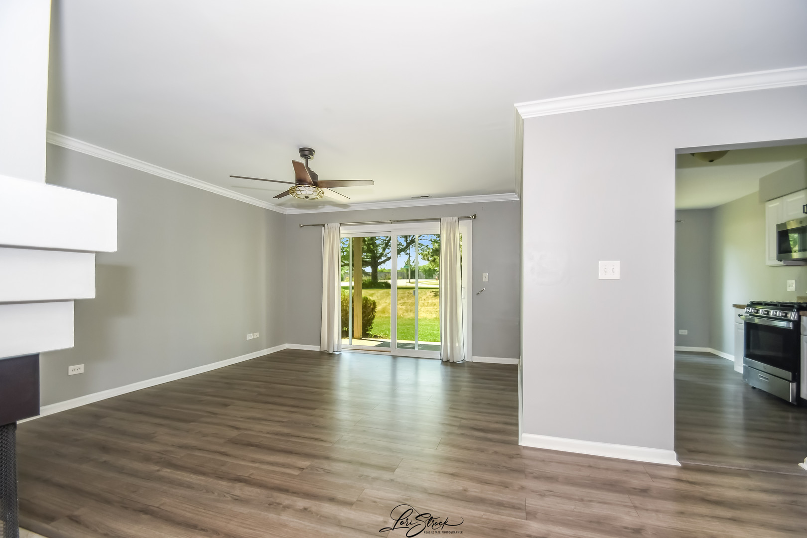 7000 Remington Court #102, Woodridge, IL 60517