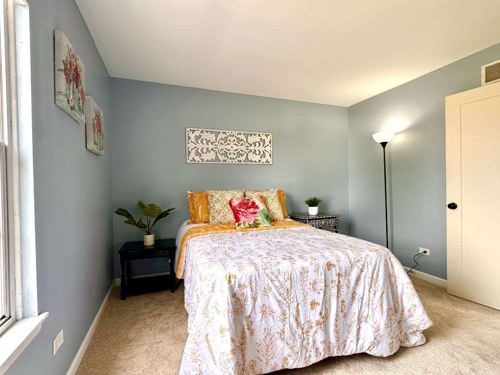 1531 Southport Court, Zion, IL 60099