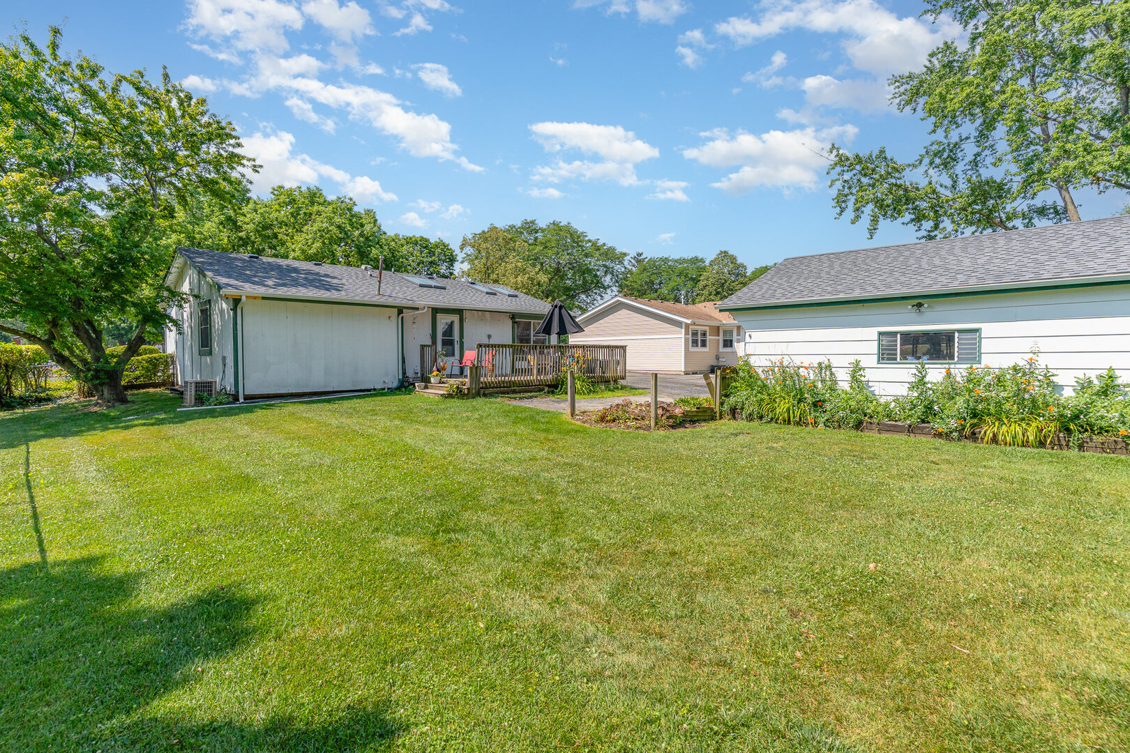 2308 Maple Lane, Rolling Meadows, IL 60008