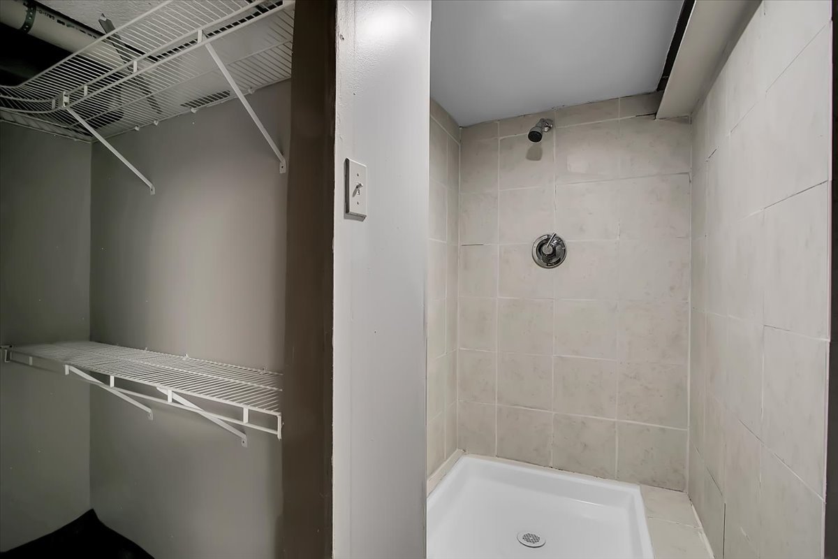 1921 Wisteria Court #3, Naperville, IL 60565