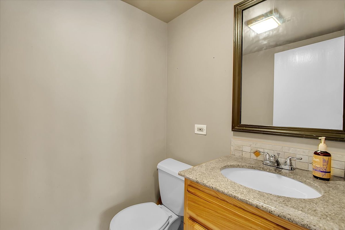 1921 Wisteria Court #3, Naperville, IL 60565