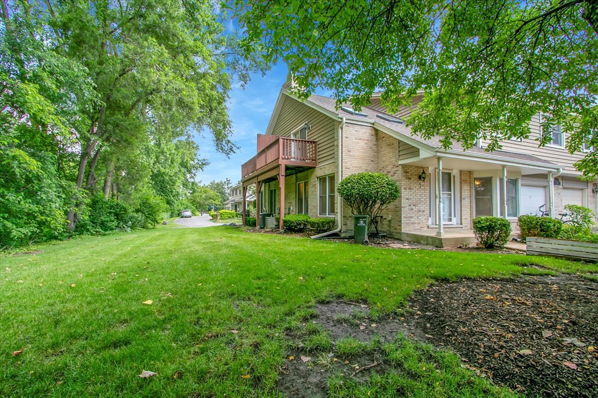 1921 Wisteria Court #3, Naperville, IL 60565