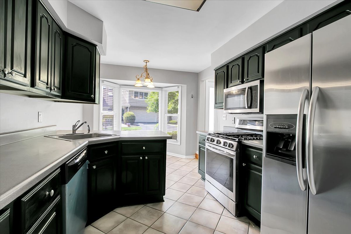 1921 Wisteria Court #3, Naperville, IL 60565