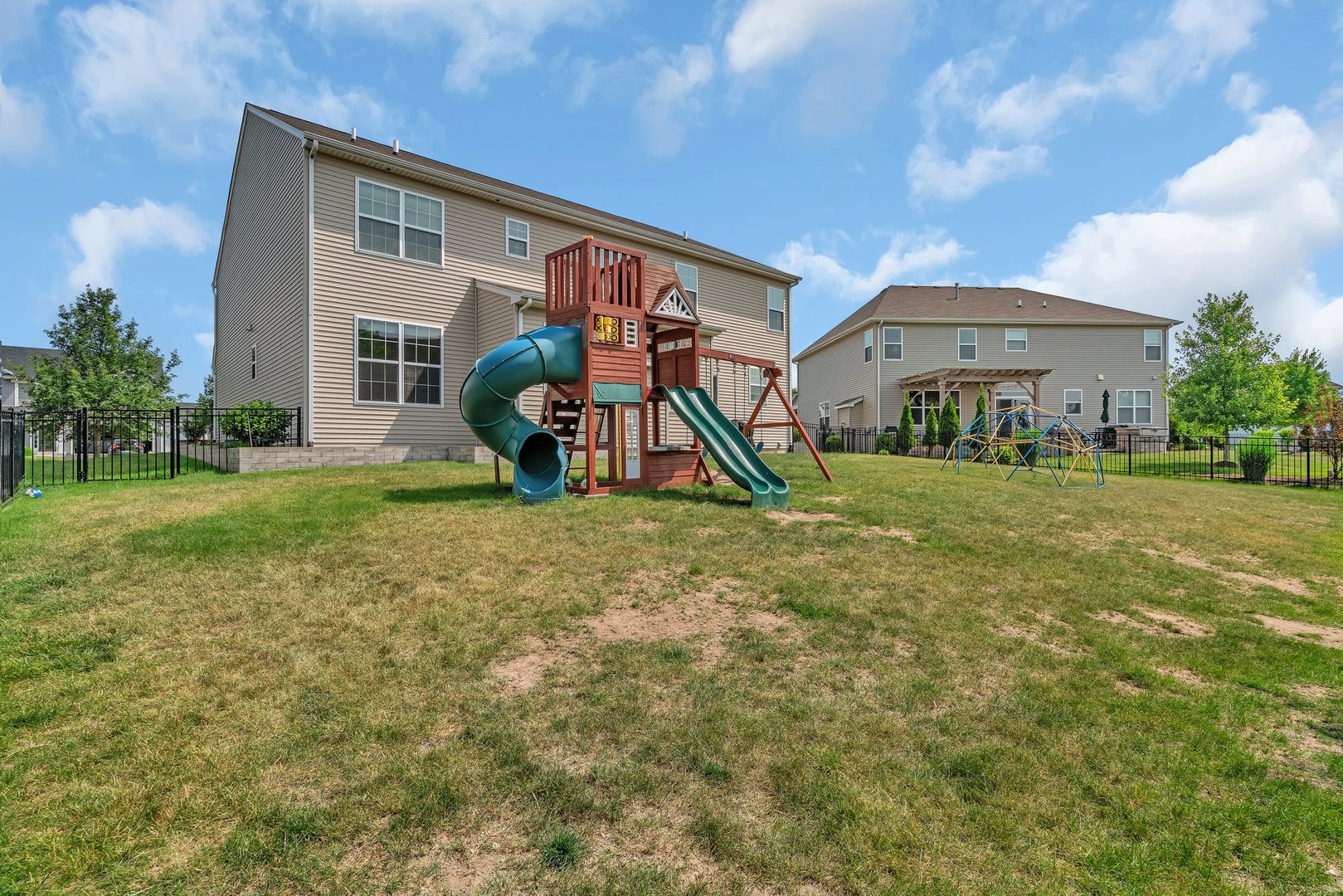 1221 Winding Way, Bolingbrook, IL 60490