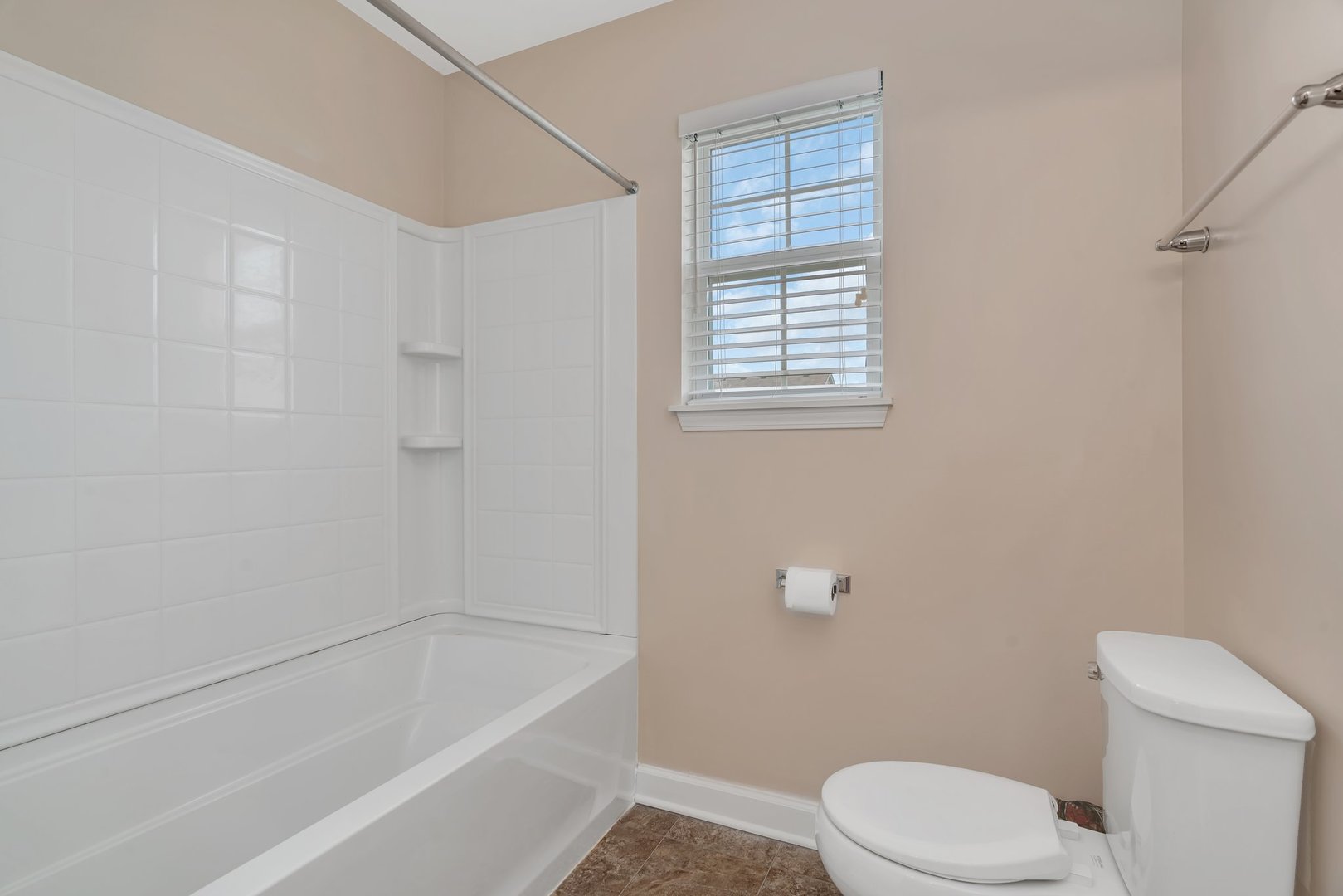 1221 Winding Way, Bolingbrook, IL 60490