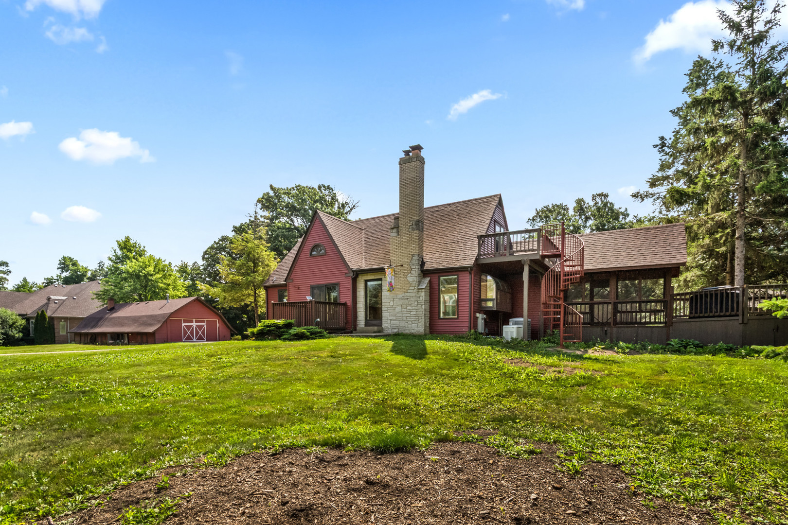 600 W Bloomingdale Road, Itasca, IL 60143