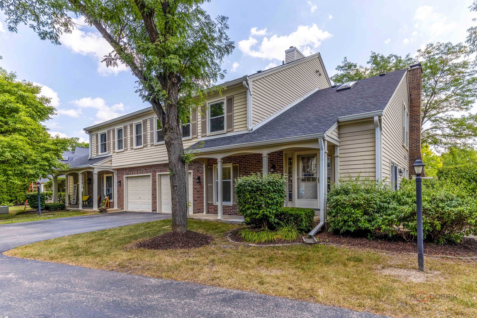 601 COLLEGE Crossing, Rolling Meadows, IL 60008