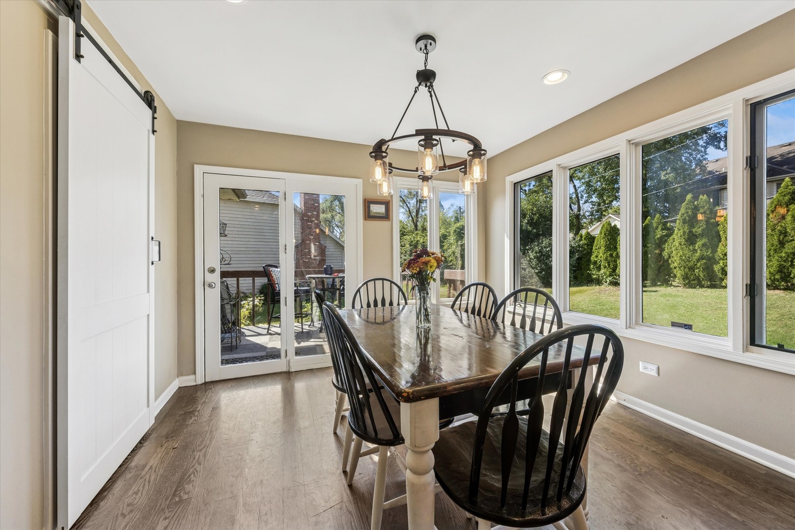 4542 Basswood Drive, Lisle, IL 60532